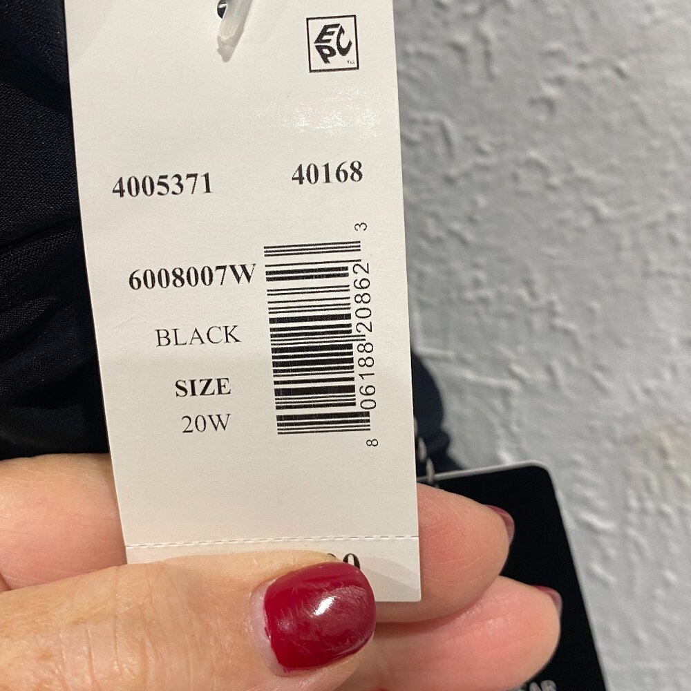 MagicSuit, NWT, Celine Black one piece swimsuit, women's size 20W. - Picture 7 of 10